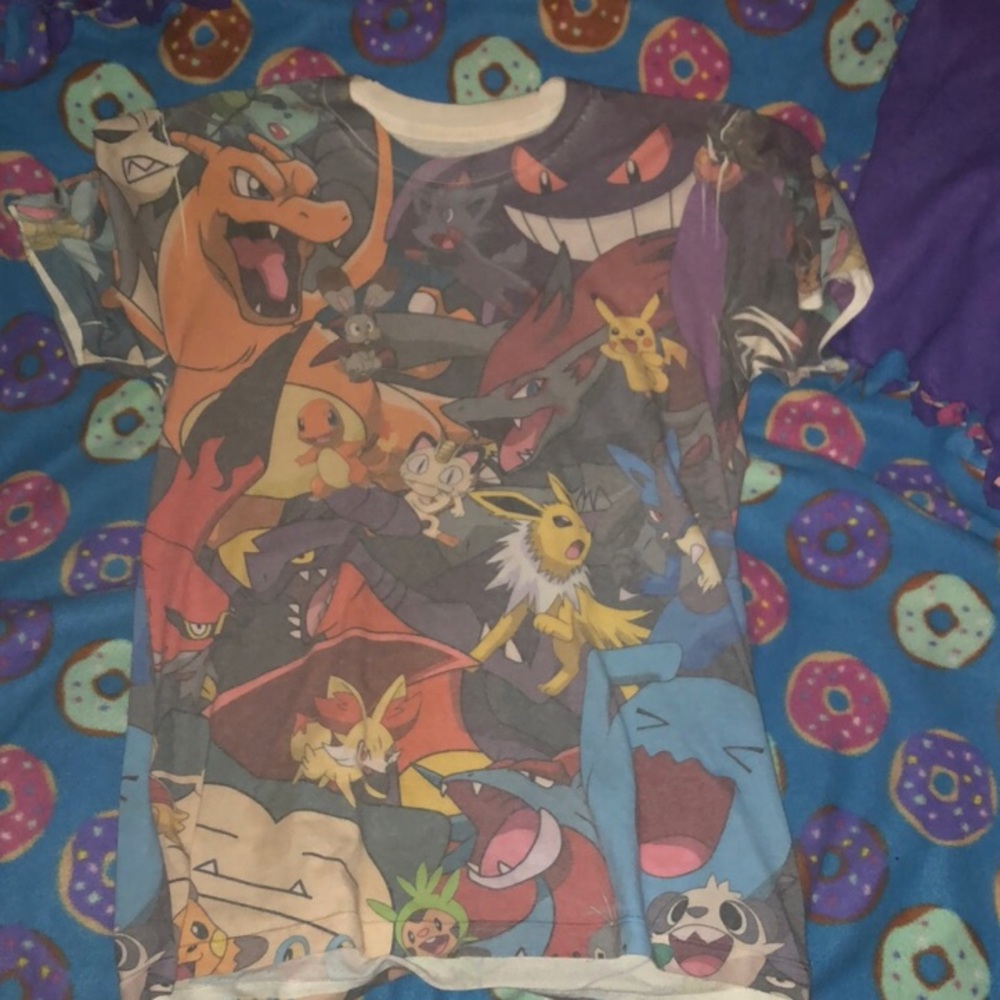 Pokémon T-shirt